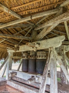 Le moulin à boeufs pour la canne à sucre, joliment restauré Le moulin à boeufs pour la canne à sucre, joliment restauré